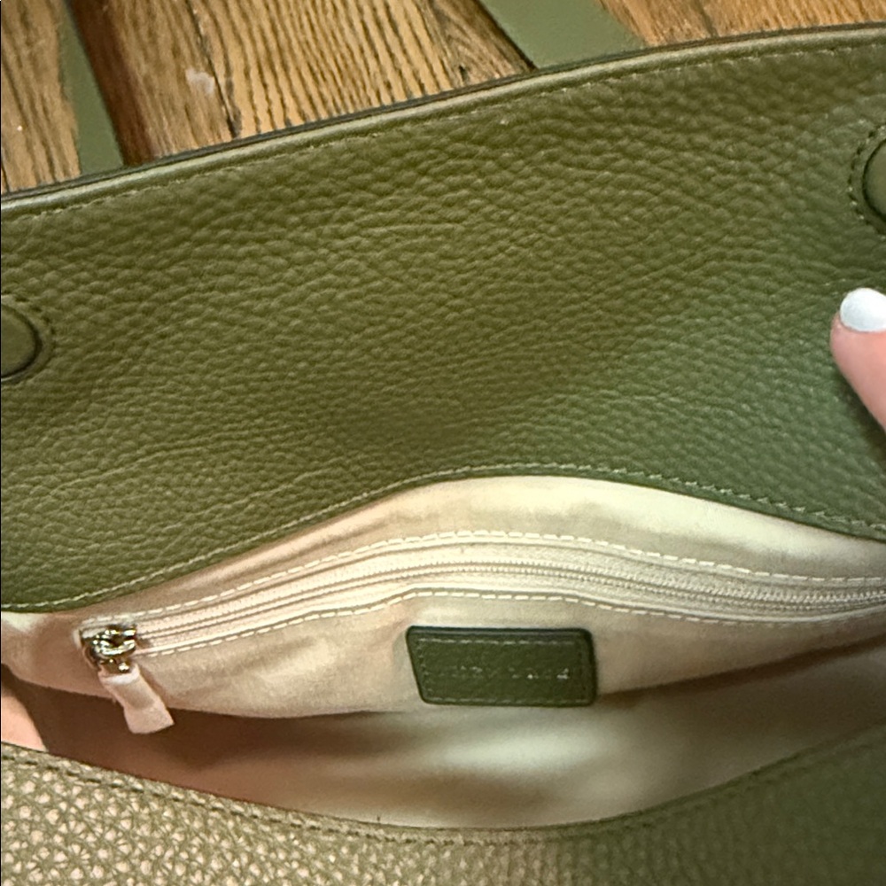 THEHORSE Clementine Bag NWOT in Olive Pebbled Leather - Picture 5 of 16